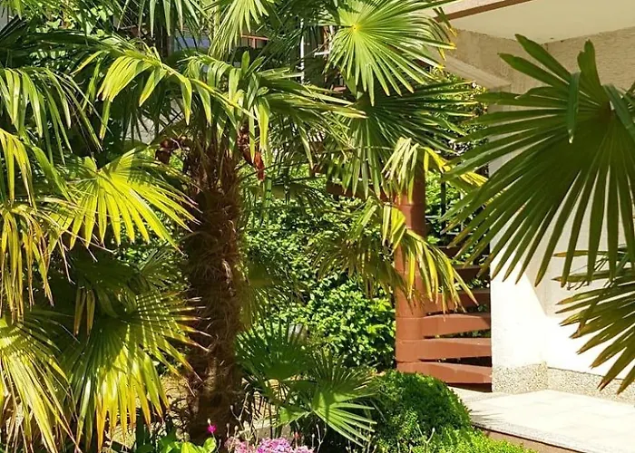 Apartamento With A Parking Space Malinska